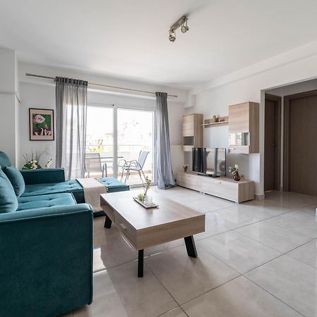 Modern Spacious Apartment Located In بيرايوس المظهر الخارجي الصورة