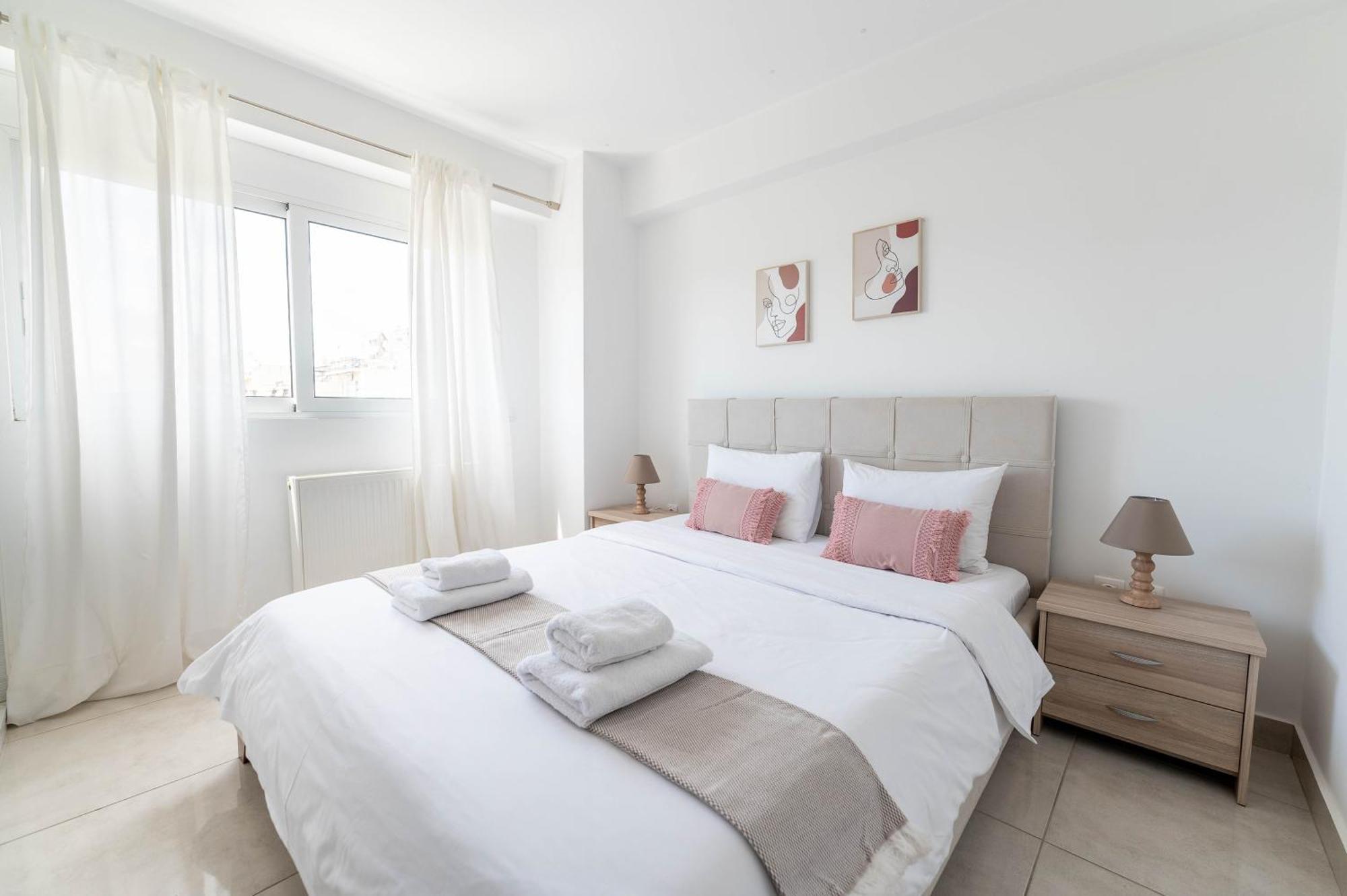 Modern Spacious Apartment Located In بيرايوس المظهر الخارجي الصورة